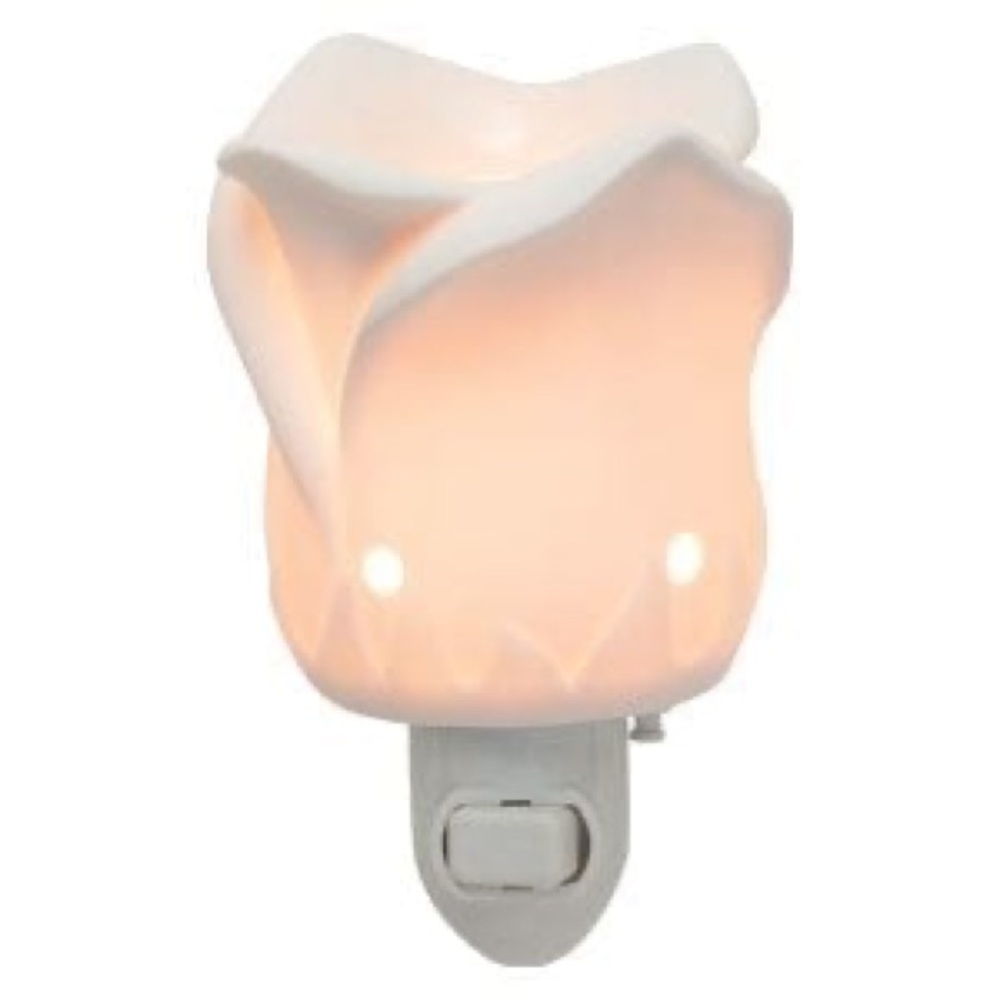 NWT Scentsy Tea Rose Mini Warmer